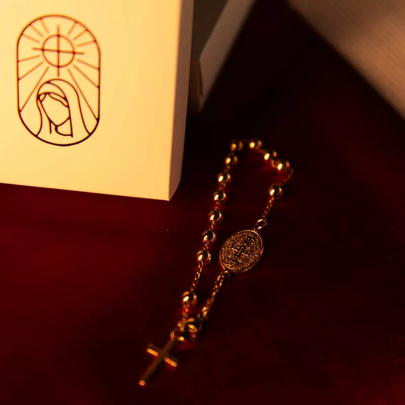 Pulseira São Bento com Dezena de Terço Ouro 14k – Pulseira Religiosa de Oração Masculino e Feminino