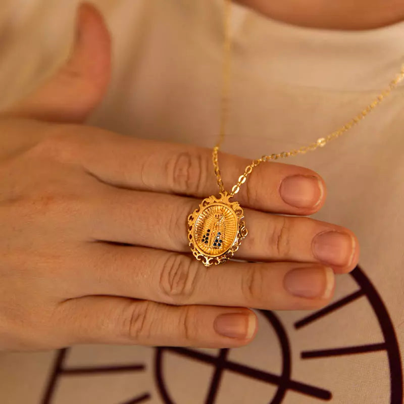Colar Retrato Nossa Senhora Aparecida - Zircônia Premium Ouro 14K