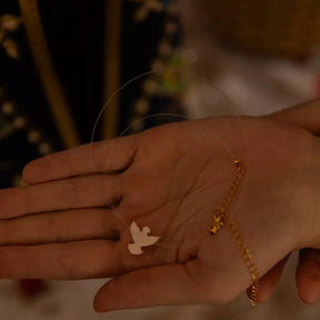 Colar Espírito Santo de Madrepérola no fio de nylon