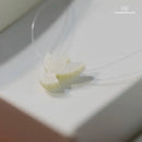 Colar Espírito Santo de Madrepérola no fio de nylon