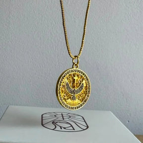 Colar Espírito Santo com Zircônias Ouro 14k – Colar Religioso Católico de Fé e Luz
