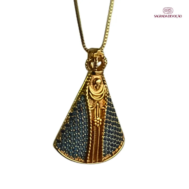 Colar Nossa Senhora Aparecida Clássica com Zircônias Azuis Ouro – Colar Religioso Feminino