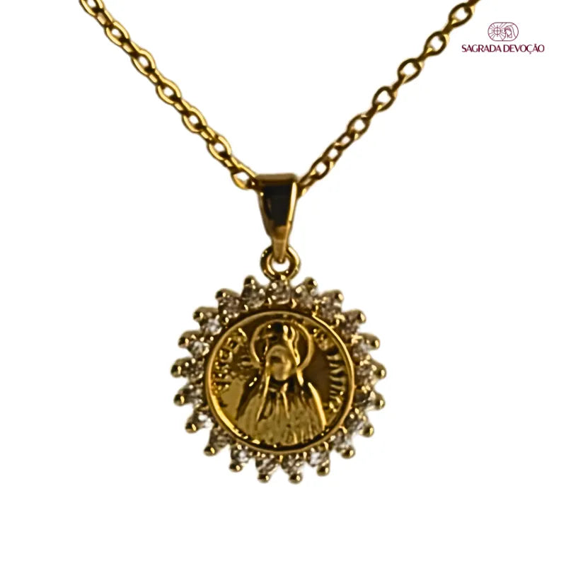 Colar Medalha Nossa Senhora Aparecida com Zircônias Ouro – Colar Religioso Feminino Delicado