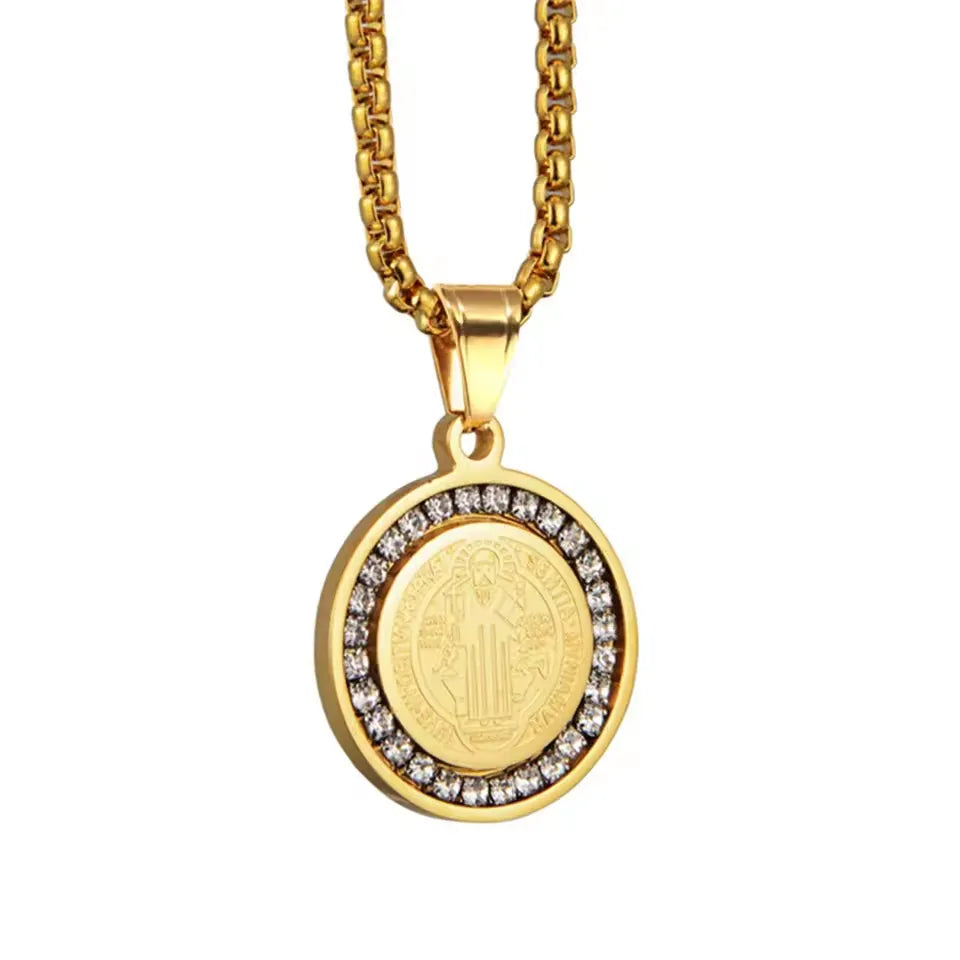 Colar São Bento com Zircônias  – Medalha Religiosa com Pedras Brilhantes Masculino e Feminino